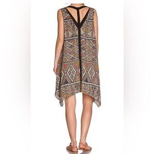 BCBGMaxazria Dress Tian Handkerchief Hem Dress‎ Coral Reef SZ Small D2